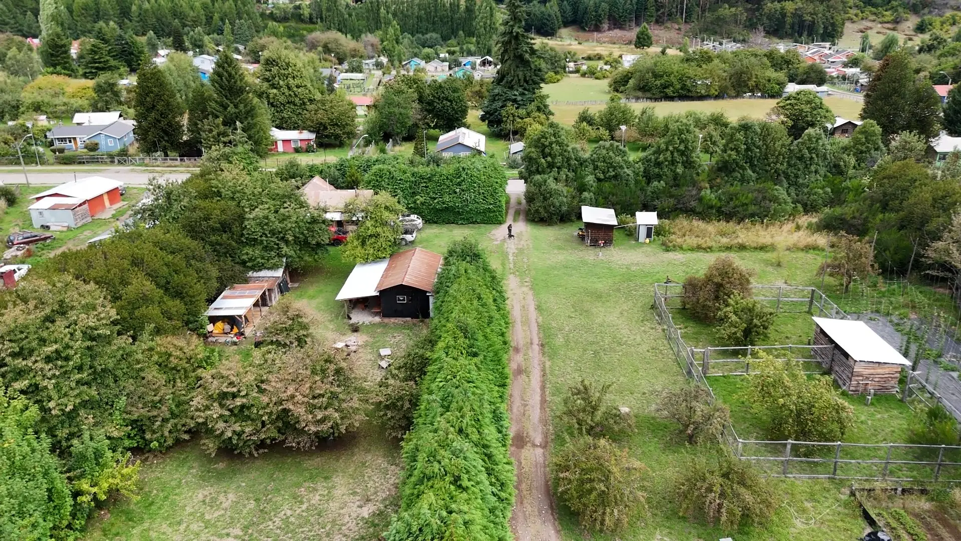 Vista aérea del predio completo, tomada con drone